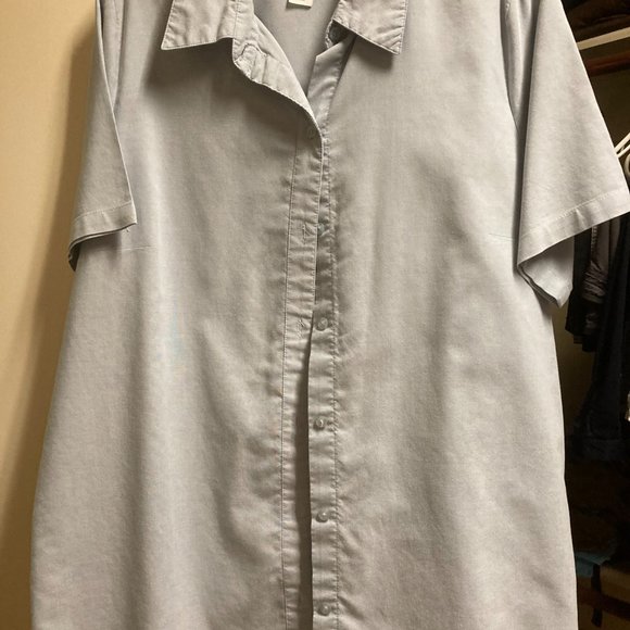 Like New Only Necessities Blue Oxford Shirt L - Picture 3 of 6